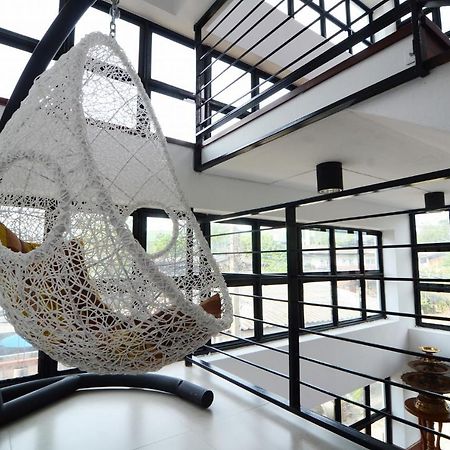 Lanna Thai Hostel Чиангмай Экстерьер фото